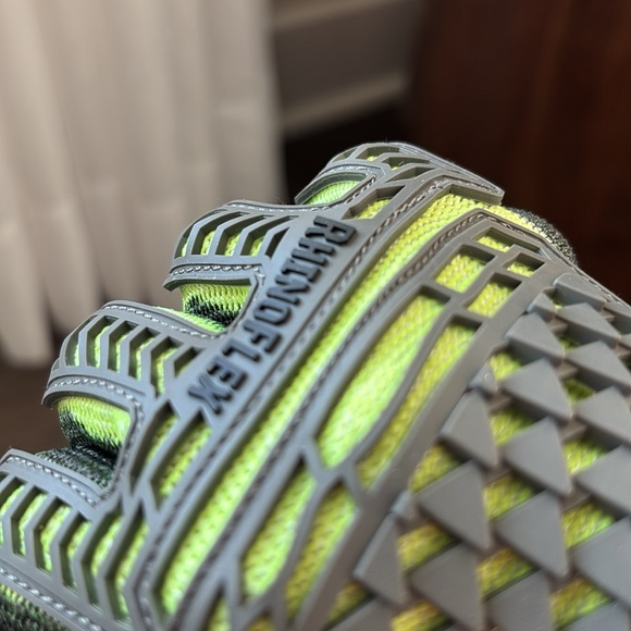 Gorilla Grip Hi-VIS Rhinoflex cut protection, max grip touch screen compatible - Picture 7 of 7